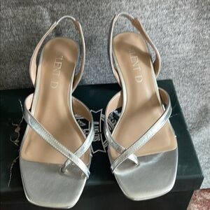Anthropologie Silent D Strappy Slingback Kitten Heel. NEW